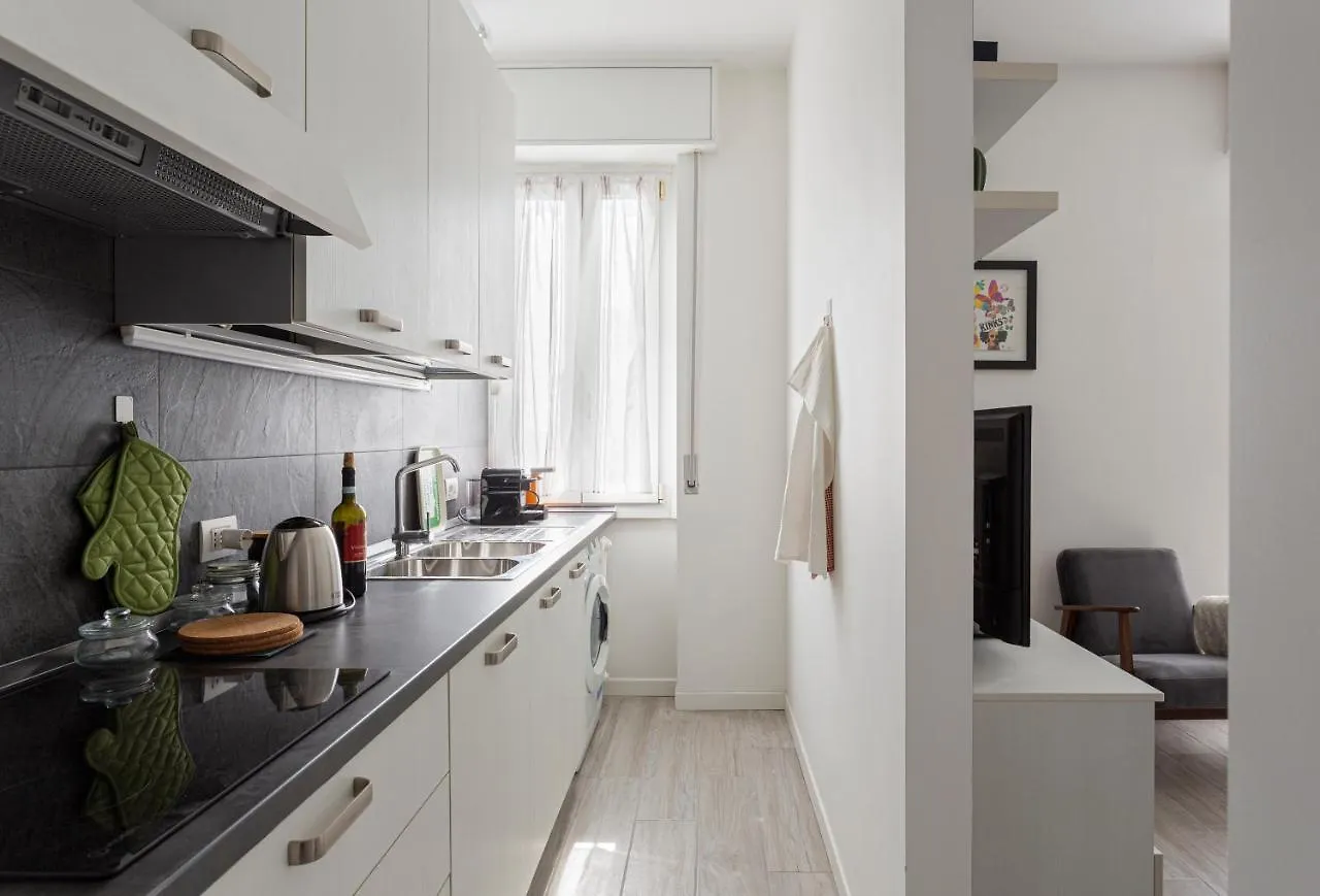Amazing 2 Bedrooms Apt - Yellow Line Milan