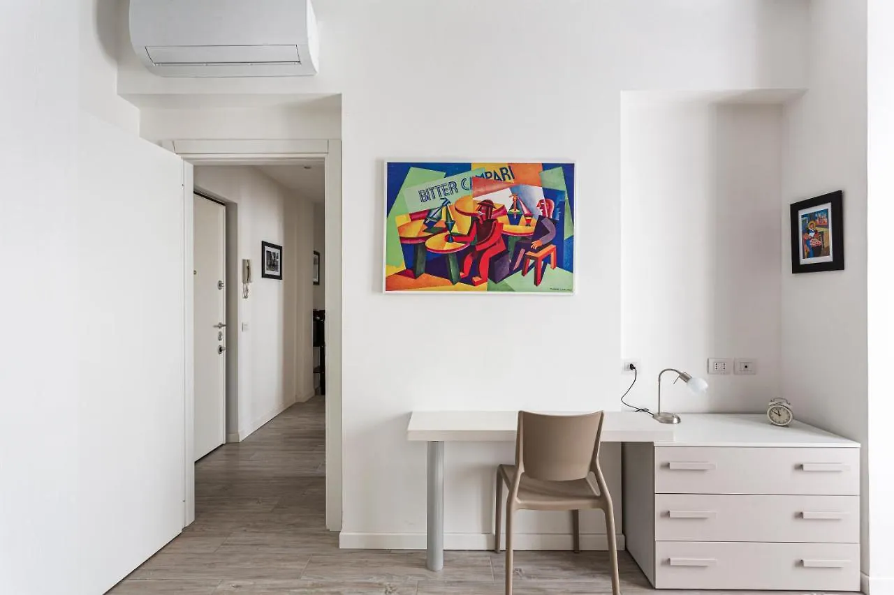 Amazing 2 Bedrooms Apt - Yellow Line Milan Apartment